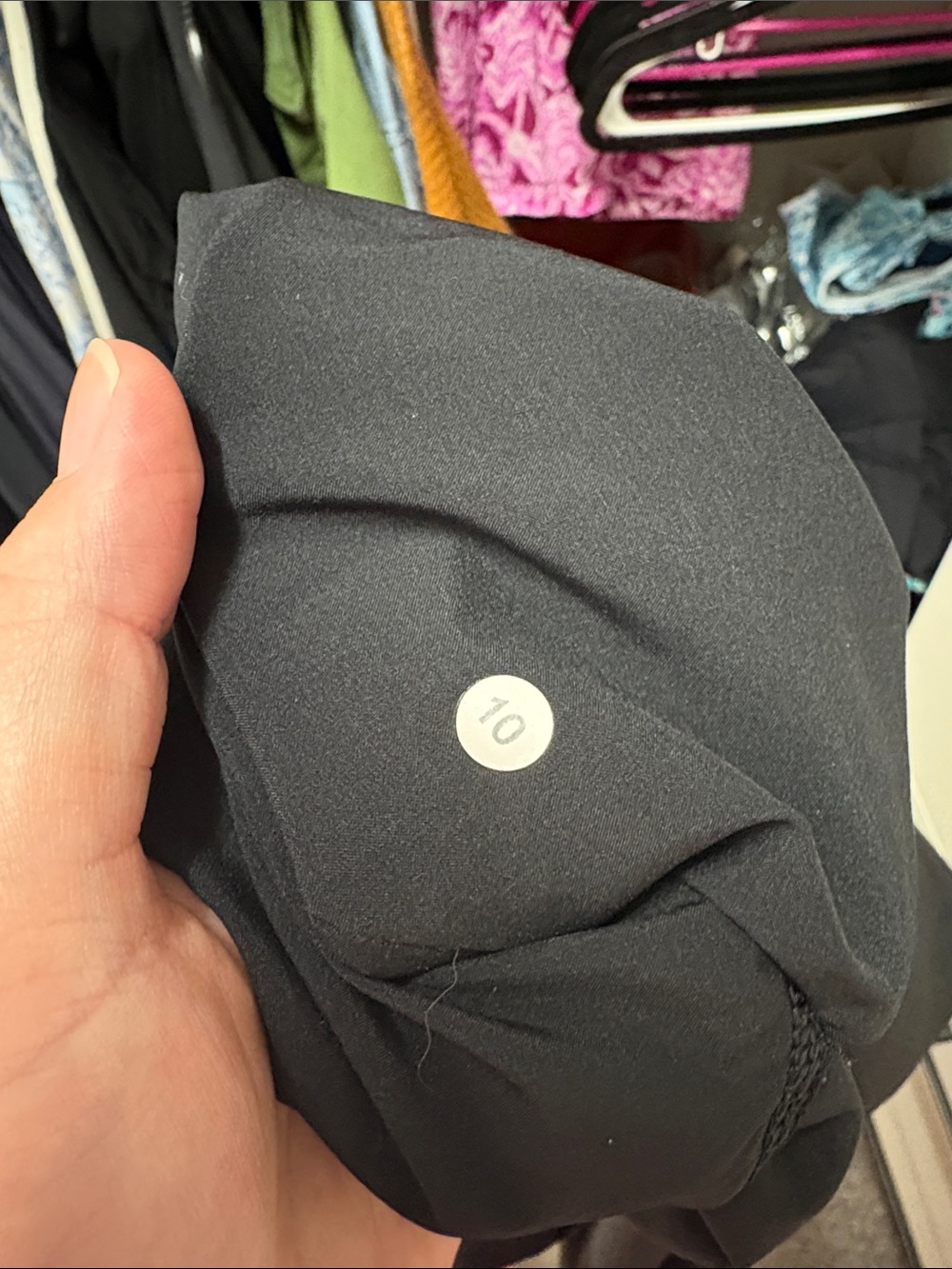 Lululemon yoga pants size 10 - Picture 4 of 4